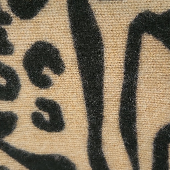 Charter Club Cushmere crew neck animal print sweater - Picture 8 of 9